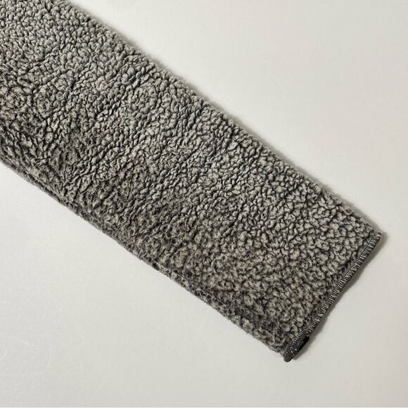 Victoria's Secret PINK Open Front Gray Sherpa Hooded Cardigan Women's Size Small - Picture 8 of 16